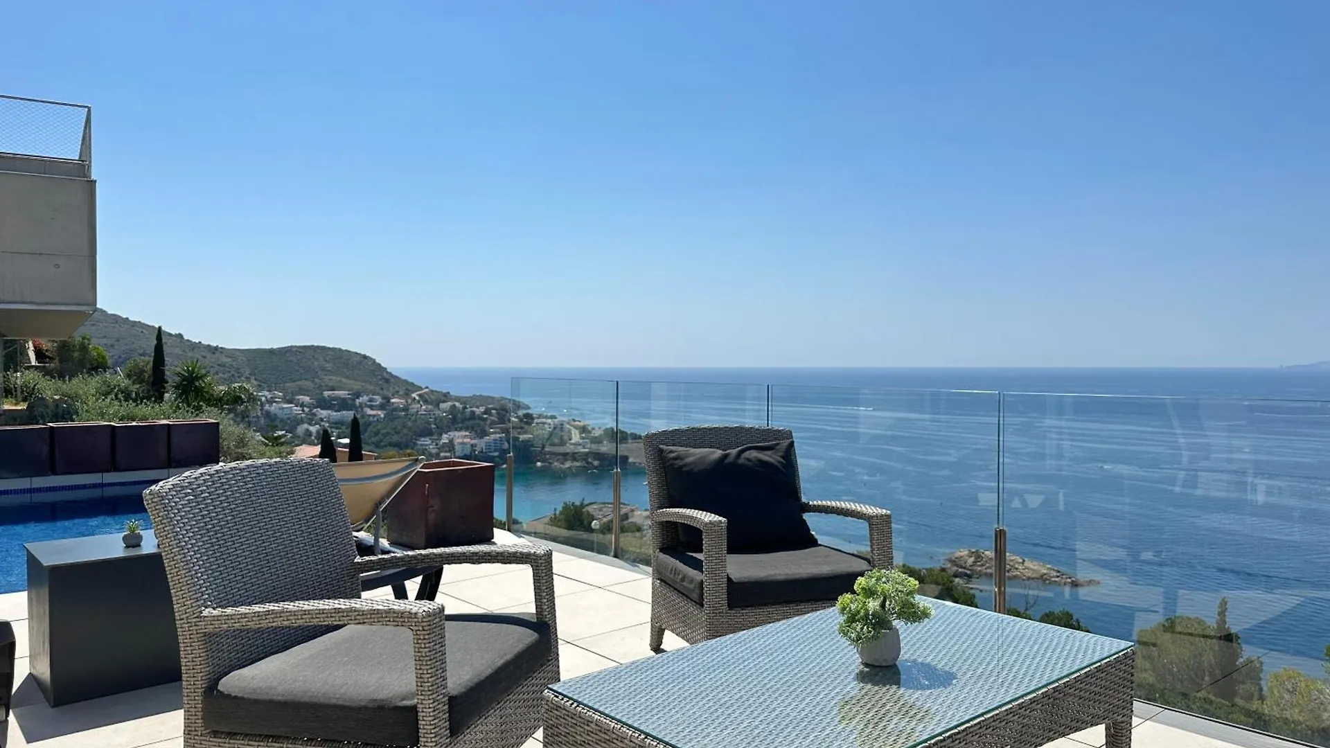 Agi Turo Villa Roses İspanya